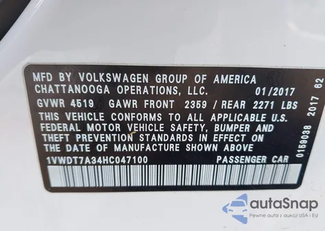 2017 Volkswagen Passat 1.8T R-Line z USA, uszkodzony, nr VIN 1VWDT7A34HC047100